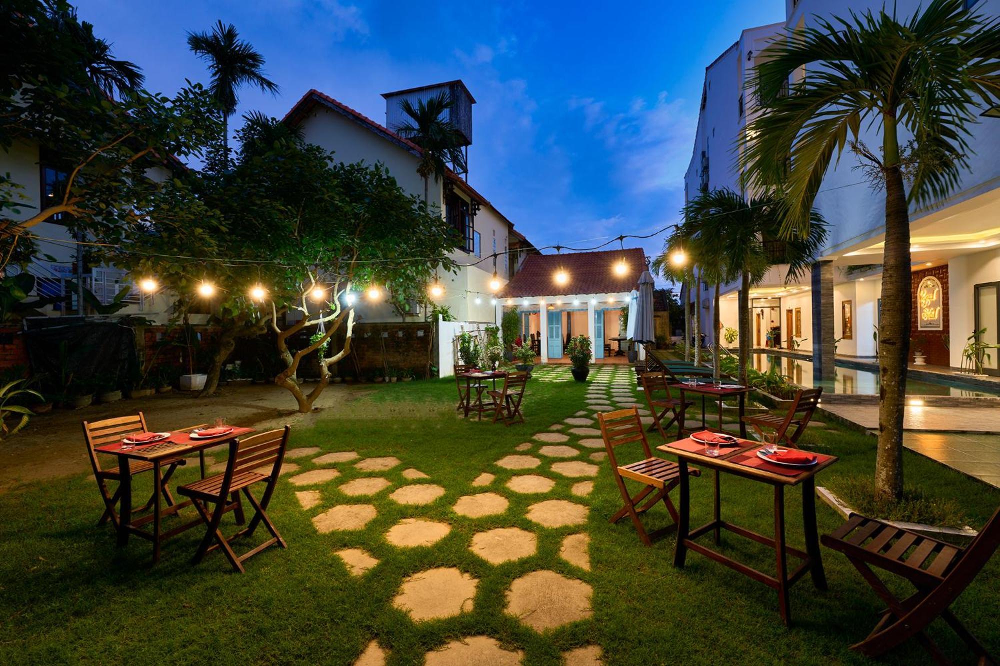 Hoi An Legend Charm Boutique Hotel Bagian luar foto