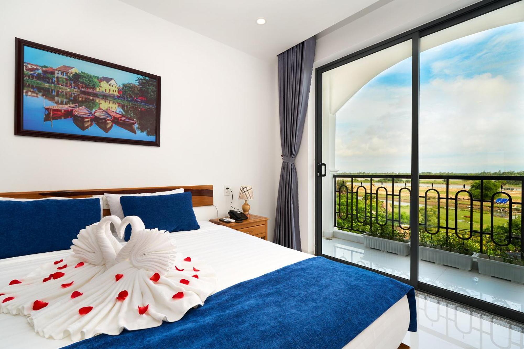 Hoi An Legend Charm Boutique Hotel Bagian luar foto