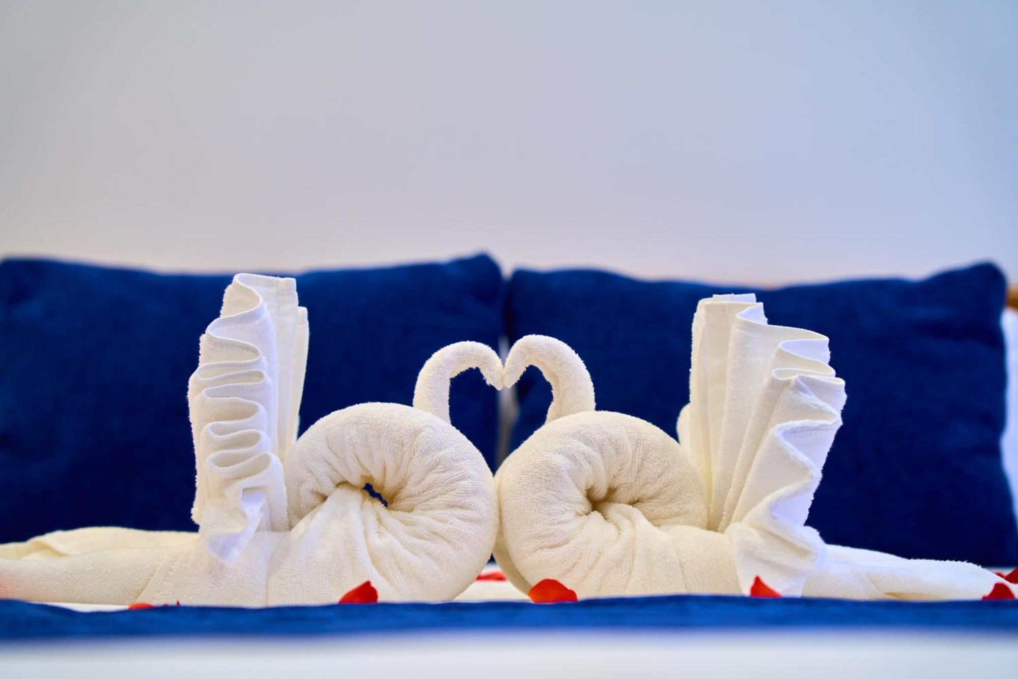 Hoi An Legend Charm Boutique Hotel Bagian luar foto